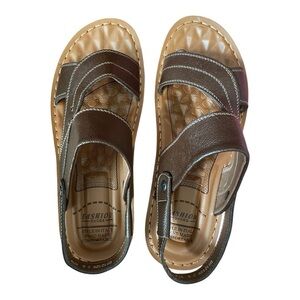 Adult Unisex Brown Strappy Summer Sandals